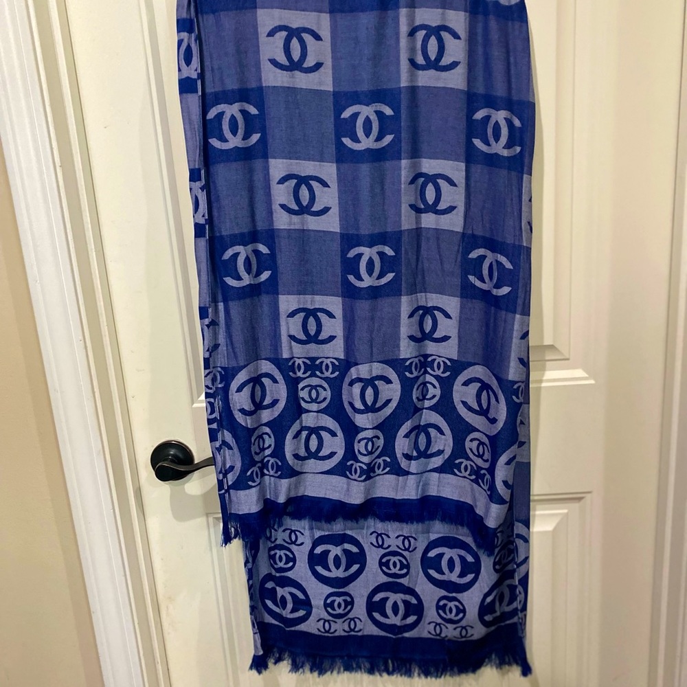 Chanel scarf, OS, 72” x 22”, two tone blue
